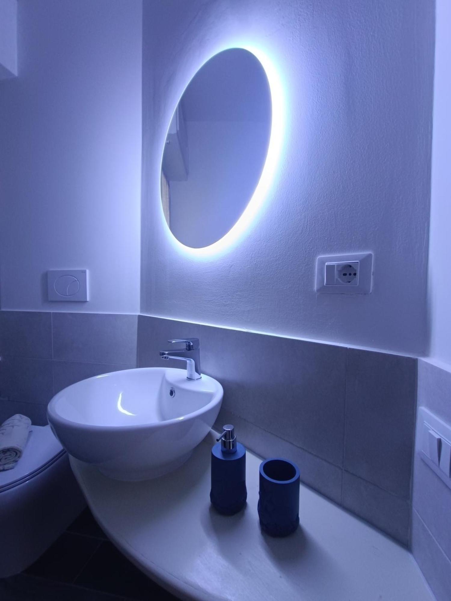 מלון קליארי Porto Sicuro By Hospitality Sardinia מראה חיצוני תמונה