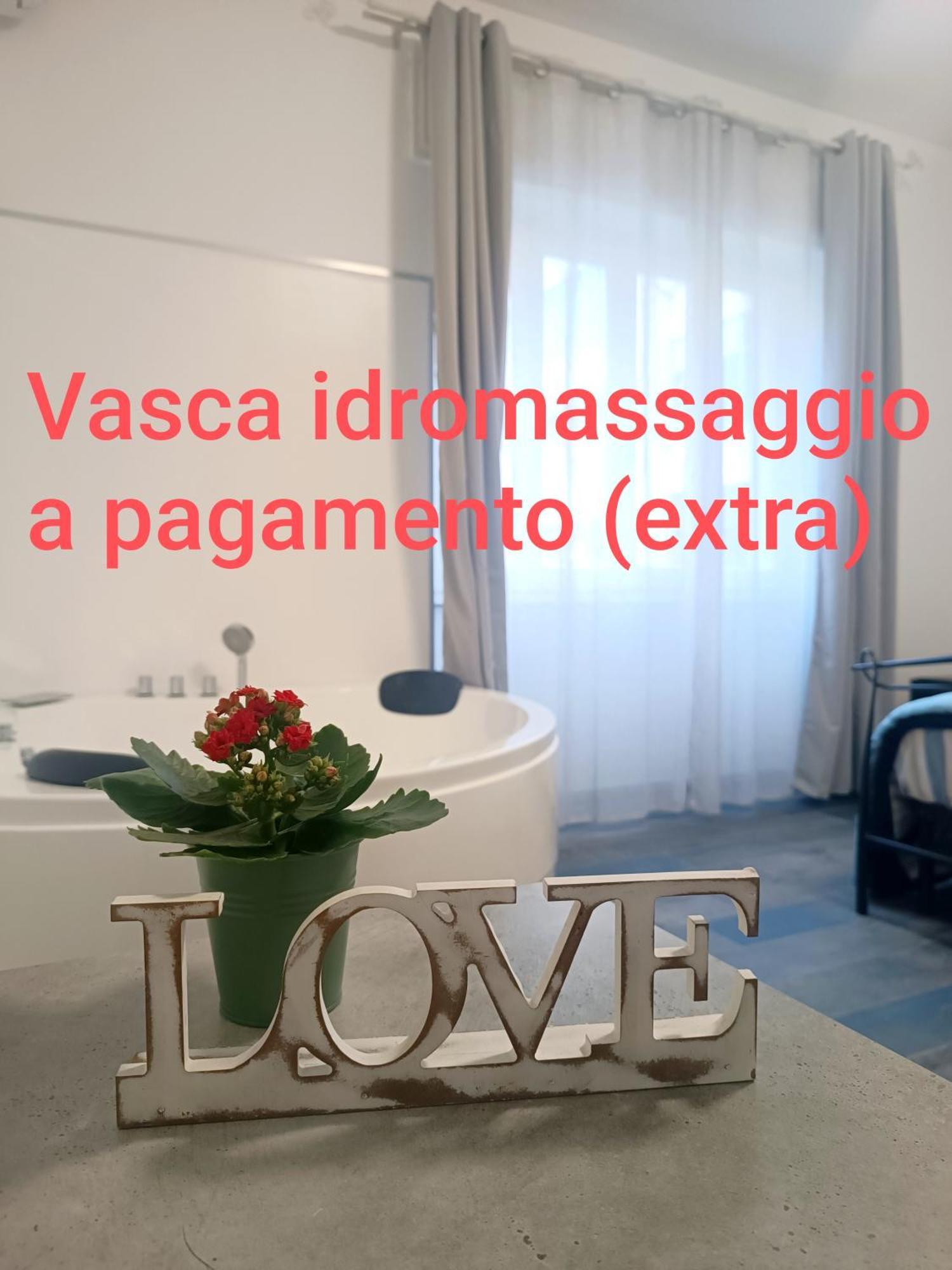 מלון קליארי Porto Sicuro By Hospitality Sardinia מראה חיצוני תמונה